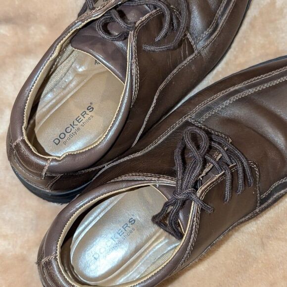 Dockers Mens Size 11 M Brown Leather Shoes - Picture 8 of 8